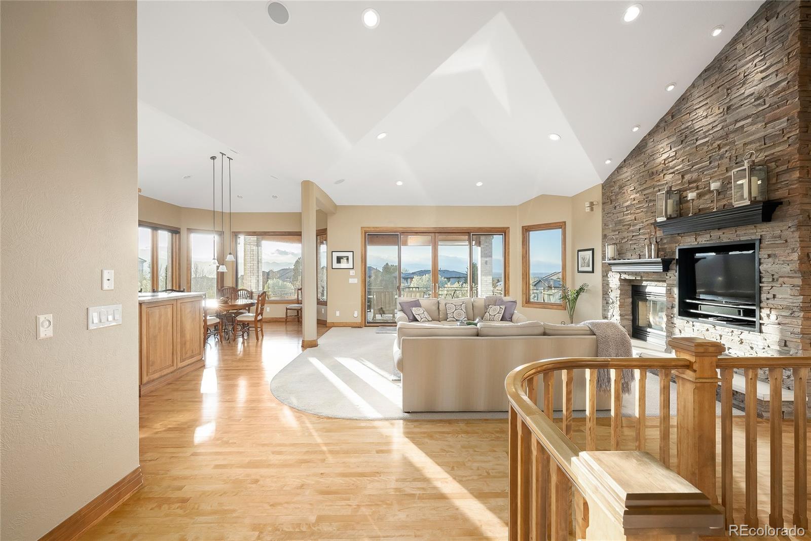 1071 Michener Way Highlands Ranch, CO 80126 - Photo 11 of 35 Gallery Image 11