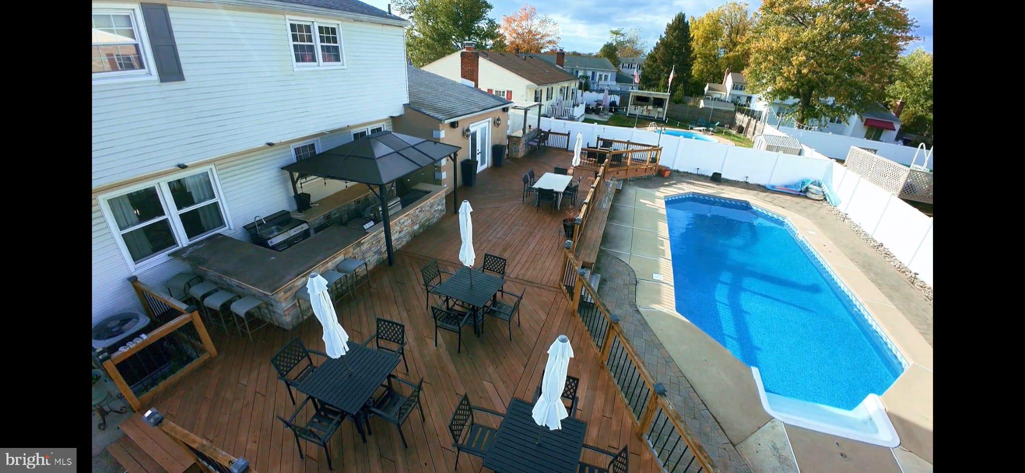 9 East Kennedy Drive Clementon, NJ 08021 - Photo 60 of 60 a view of a house with backyard and sitting area