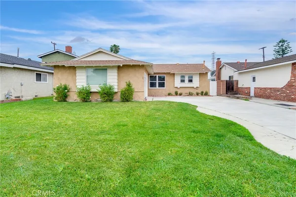 $3,995 | 17526 Du Barry Drive, Bellflower, CA 90706