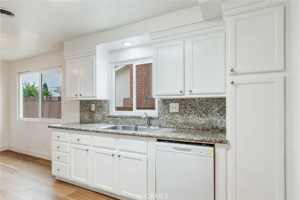 $3,995 | 17526 Du Barry Drive, Bellflower, CA 90706