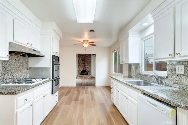 $3,995 | 17526 Du Barry Drive, Bellflower, CA 90706