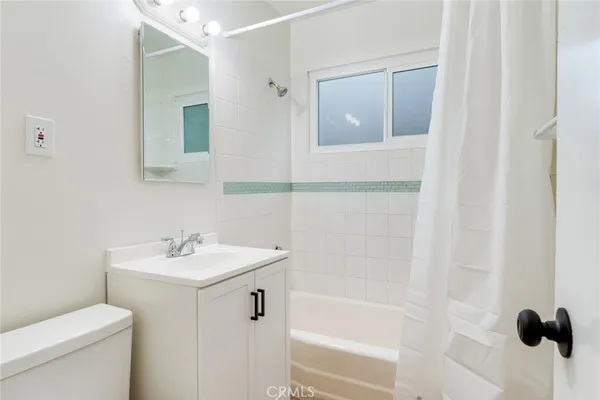 $3,995 | 17526 Du Barry Drive, Bellflower, CA 90706