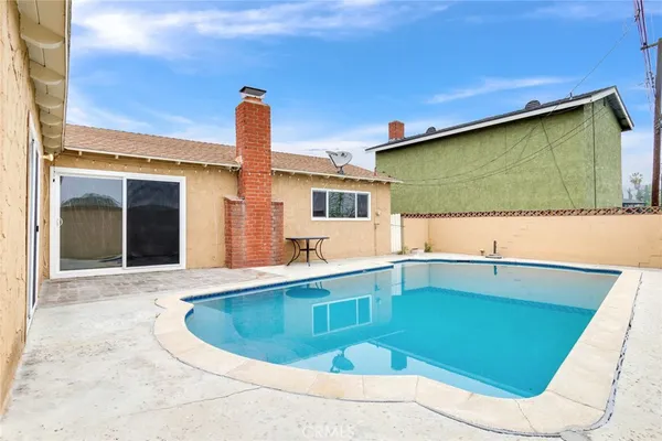 $3,995 | 17526 Du Barry Drive, Bellflower, CA 90706