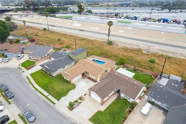$3,995 | 17526 Du Barry Drive, Bellflower, CA 90706