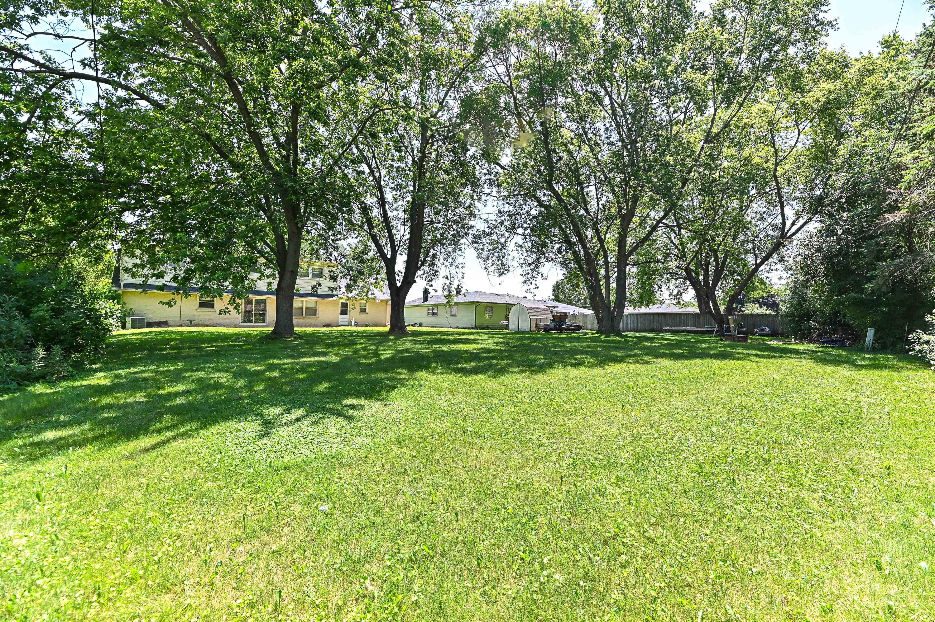 146 Perry Avenue Racine, WI 53406 - Photo 33 of 36 perry-40