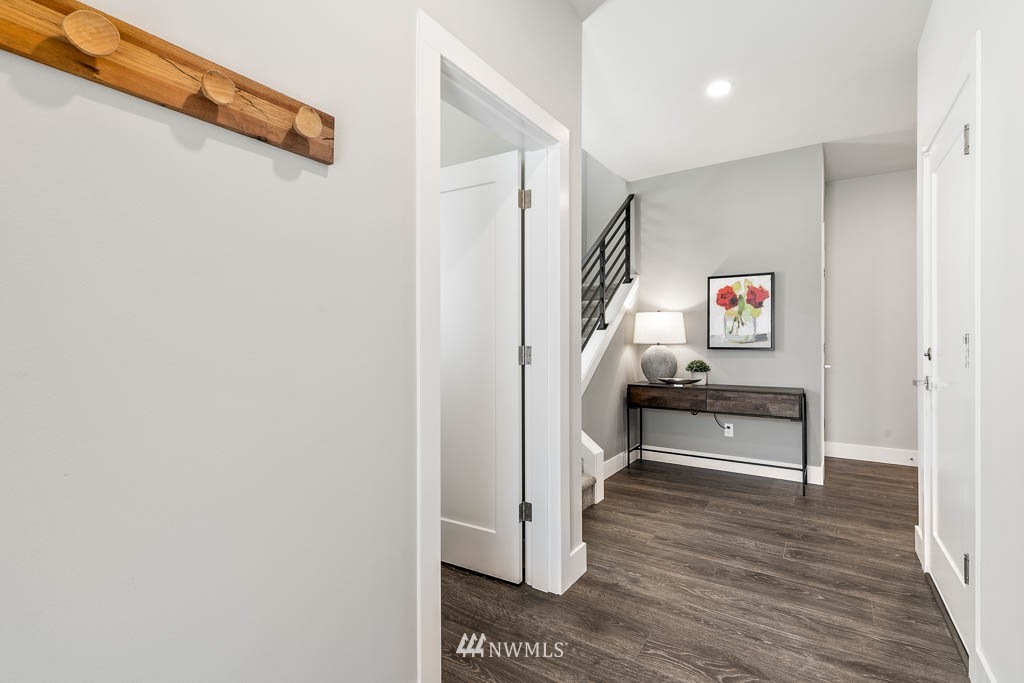22812 22nd Avenue West, Unit EP 18 Bothell, WA 98021 - Photo 8 of 26 Gallery Image 8