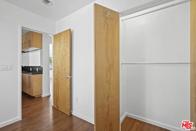 $1,995,000 | 625 North Niagara Street, Burbank, CA 91505