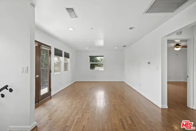 $1,995,000 | 625 North Niagara Street, Burbank, CA 91505