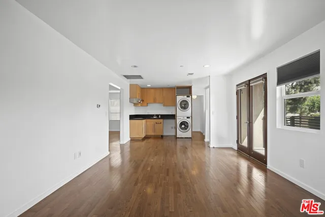 $1,995,000 | 625 North Niagara Street, Burbank, CA 91505