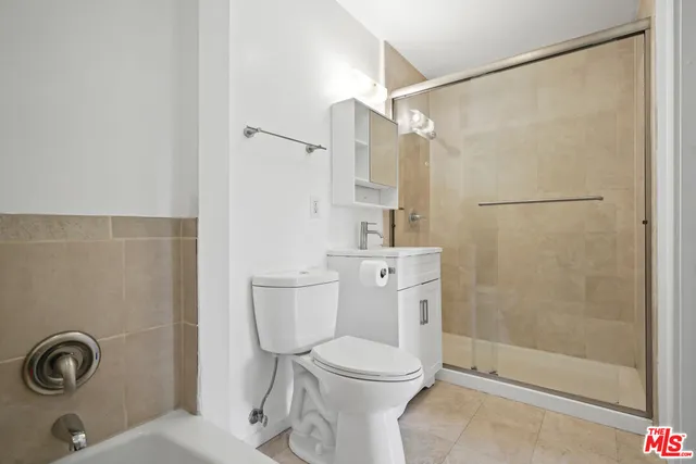 $1,995,000 | 625 North Niagara Street, Burbank, CA 91505