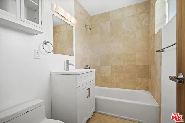 $1,995,000 | 625 North Niagara Street, Burbank, CA 91505