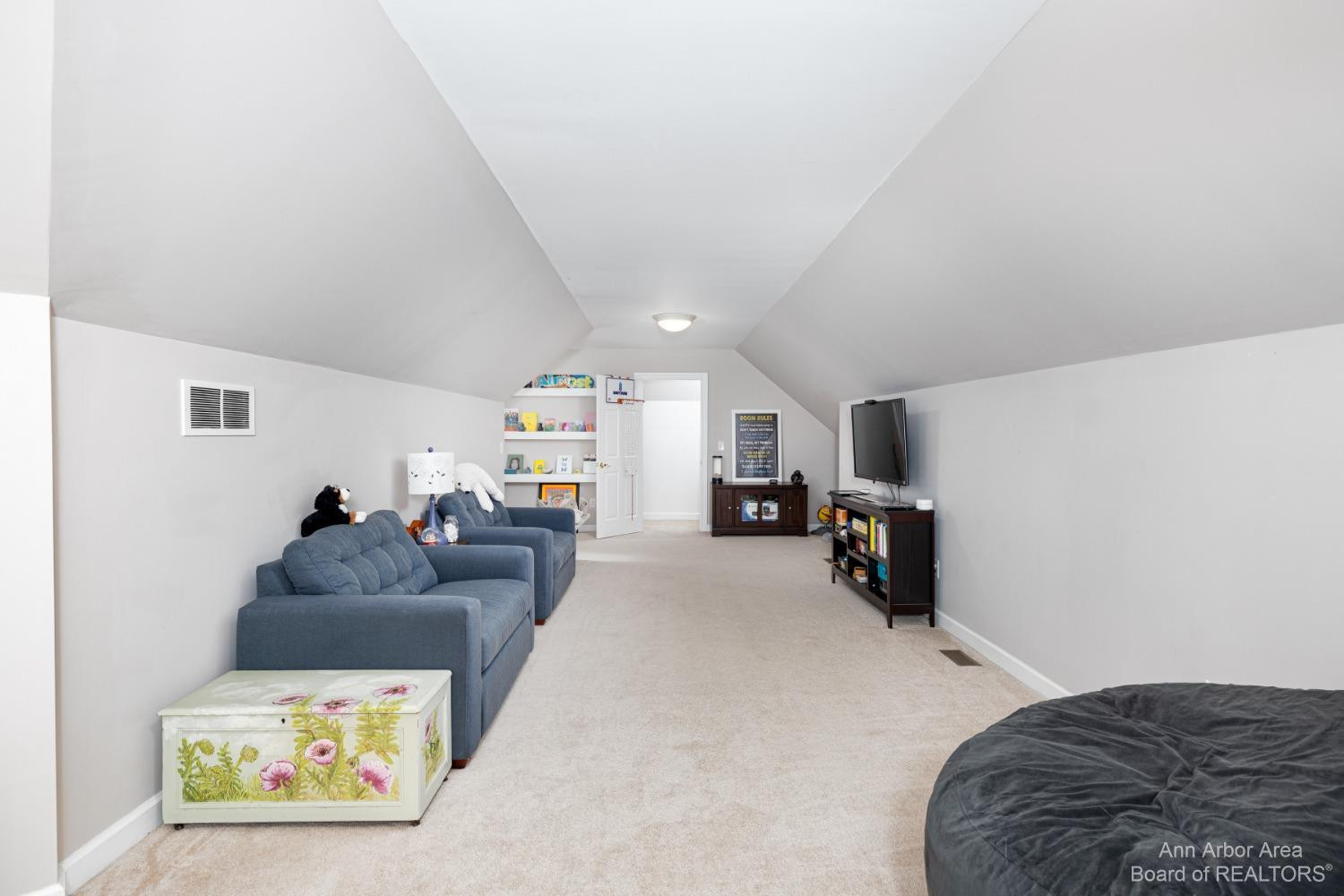 6843 Daly Road Dexter, MI 48130 - Photo 46 of 86 Photo 46