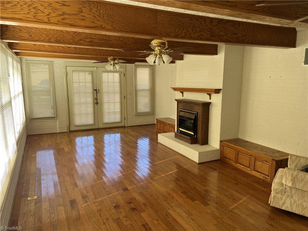 208 Precinct Road Pilot Mountain, NC 27041 - Photo 10 of 33 Gallery Image 10