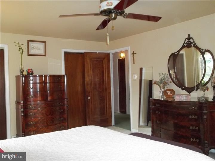 813 Rhoads Drive Springfield, PA 19064 - Photo 9 of 25 Master Bedroom