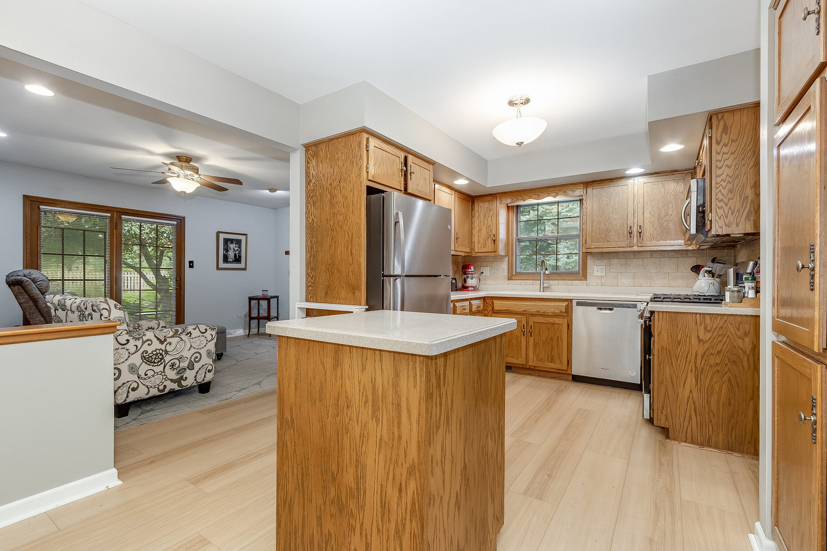 1201 Colonade Road Shorewood, IL 60404 - Photo 9 of 16 Gallery Image 9