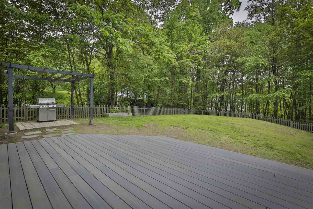 259 Baboosic Lake Road Merrimack, NH 03054 - Photo 5 of 32 Gallery Image 5