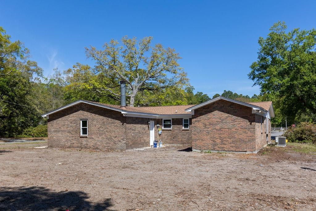3941 Baybrook Drive Pace, FL 32571 - Photo 23 of 28 a house view with a backyard space