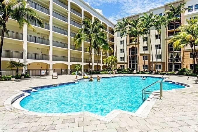 1690 Renaissance Commons Boulevard, Unit 1404 Boynton Beach, FL 33426 - Photo 19 of 21 IMG_2240