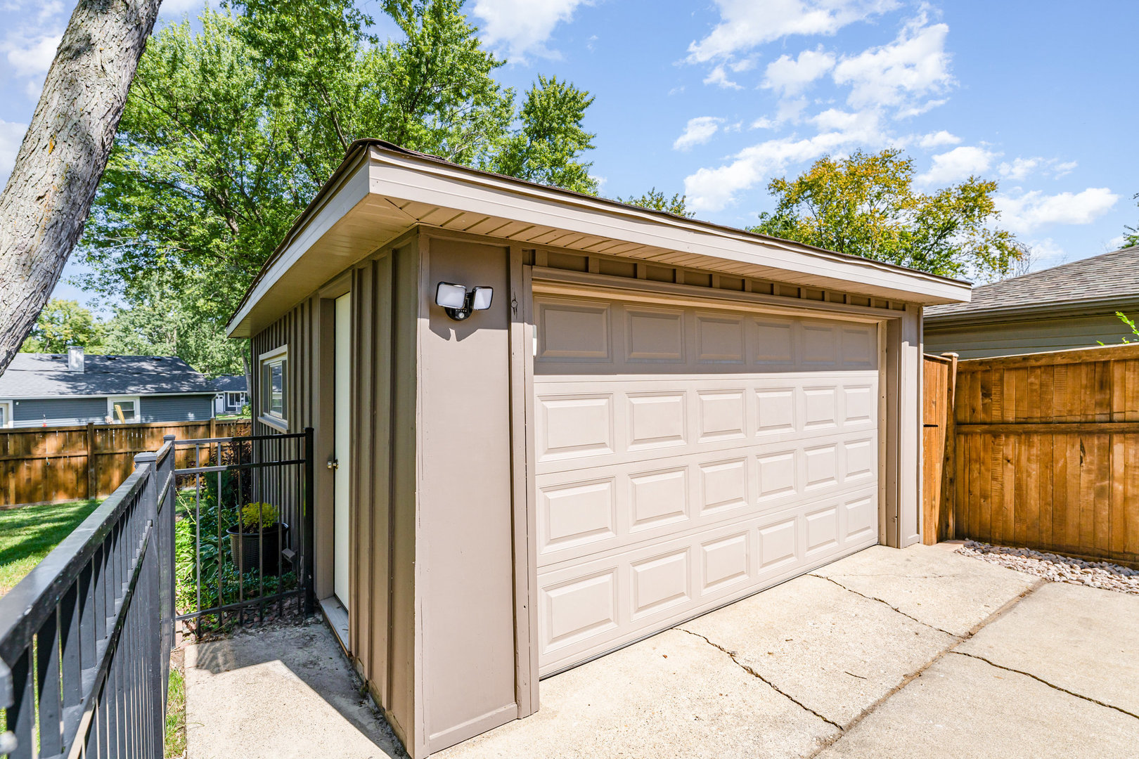2009 Westfield Road Joliet, IL 60435 - Photo 15 of 17 Gallery Image 15