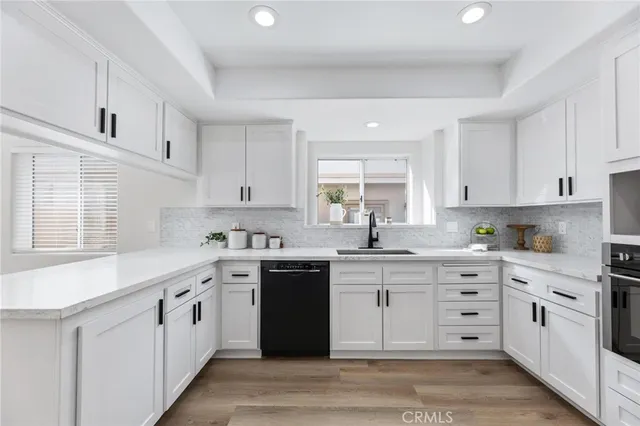 $1,895,000 | 1714 Marshallfield Lane, Unit A, Redondo Beach, CA 90278