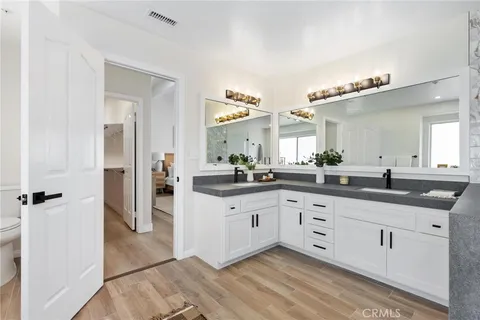 $1,824,000 | 1714 Marshallfield Lane, Unit A, Redondo Beach, CA 90278