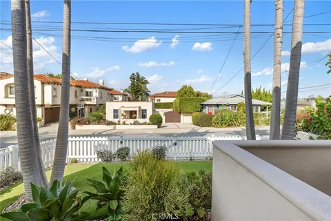 $1,824,000 | 1714 Marshallfield Lane, Unit A, Redondo Beach, CA 90278