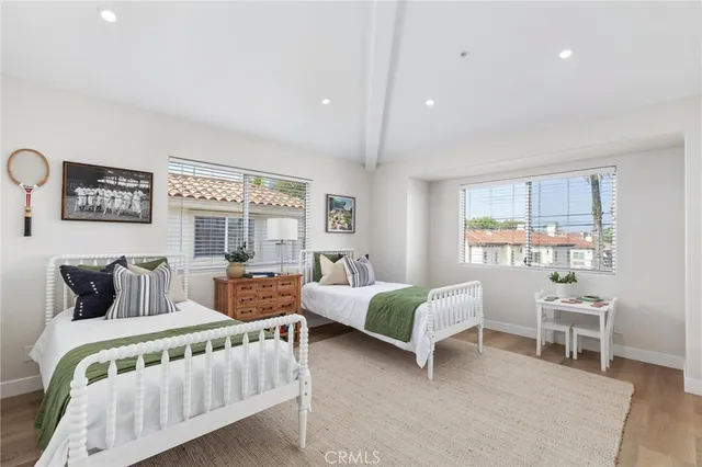 $1,895,000 | 1714 Marshallfield Lane, Unit A, Redondo Beach, CA 90278