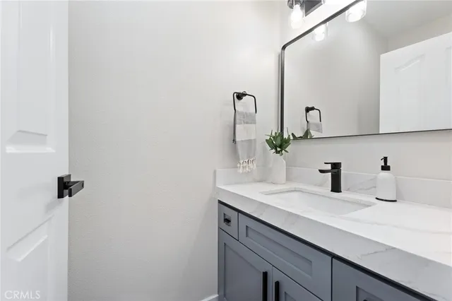 $1,895,000 | 1714 Marshallfield Lane, Unit A, Redondo Beach, CA 90278