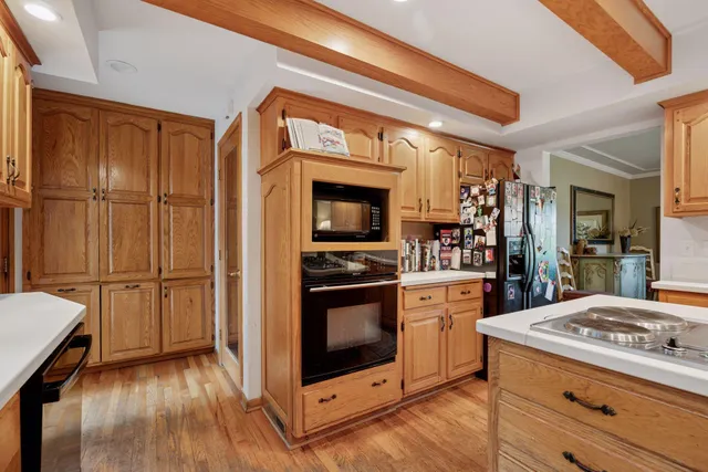 $1,499,000 | 940 Brown Road South, Wayzata, MN 55391