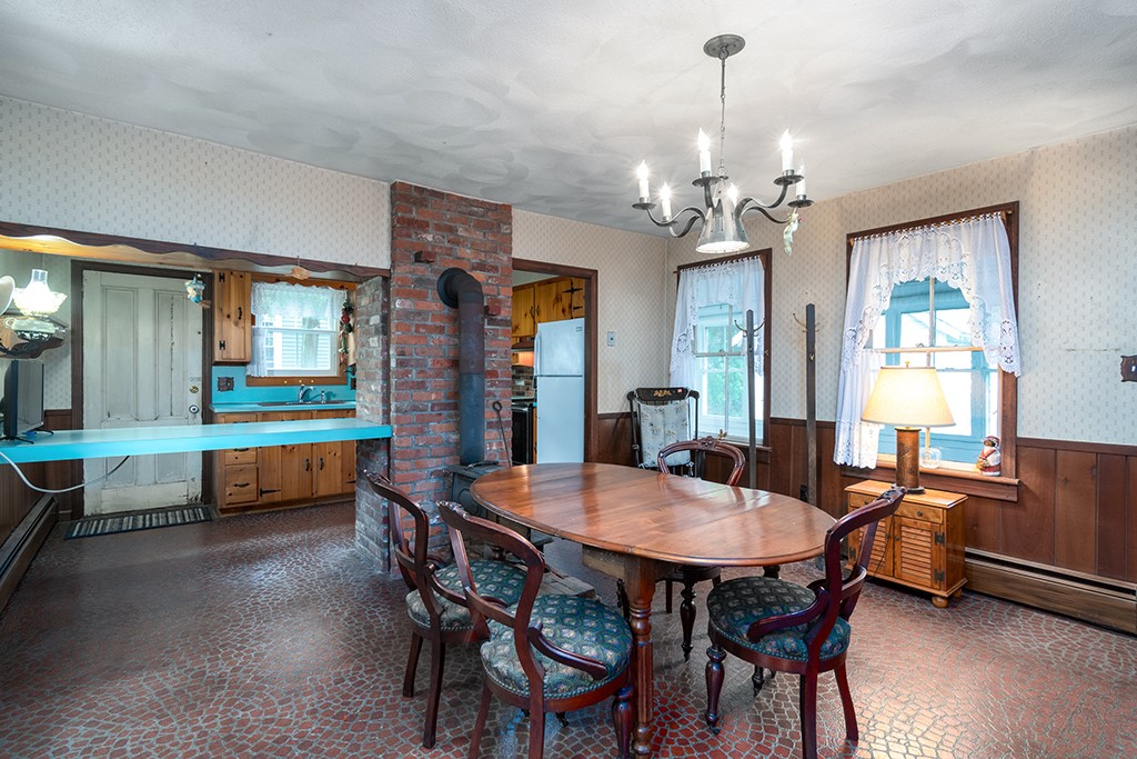 385 Ten Rod Road North Kingstown, RI 02852 - Photo 16 of 36