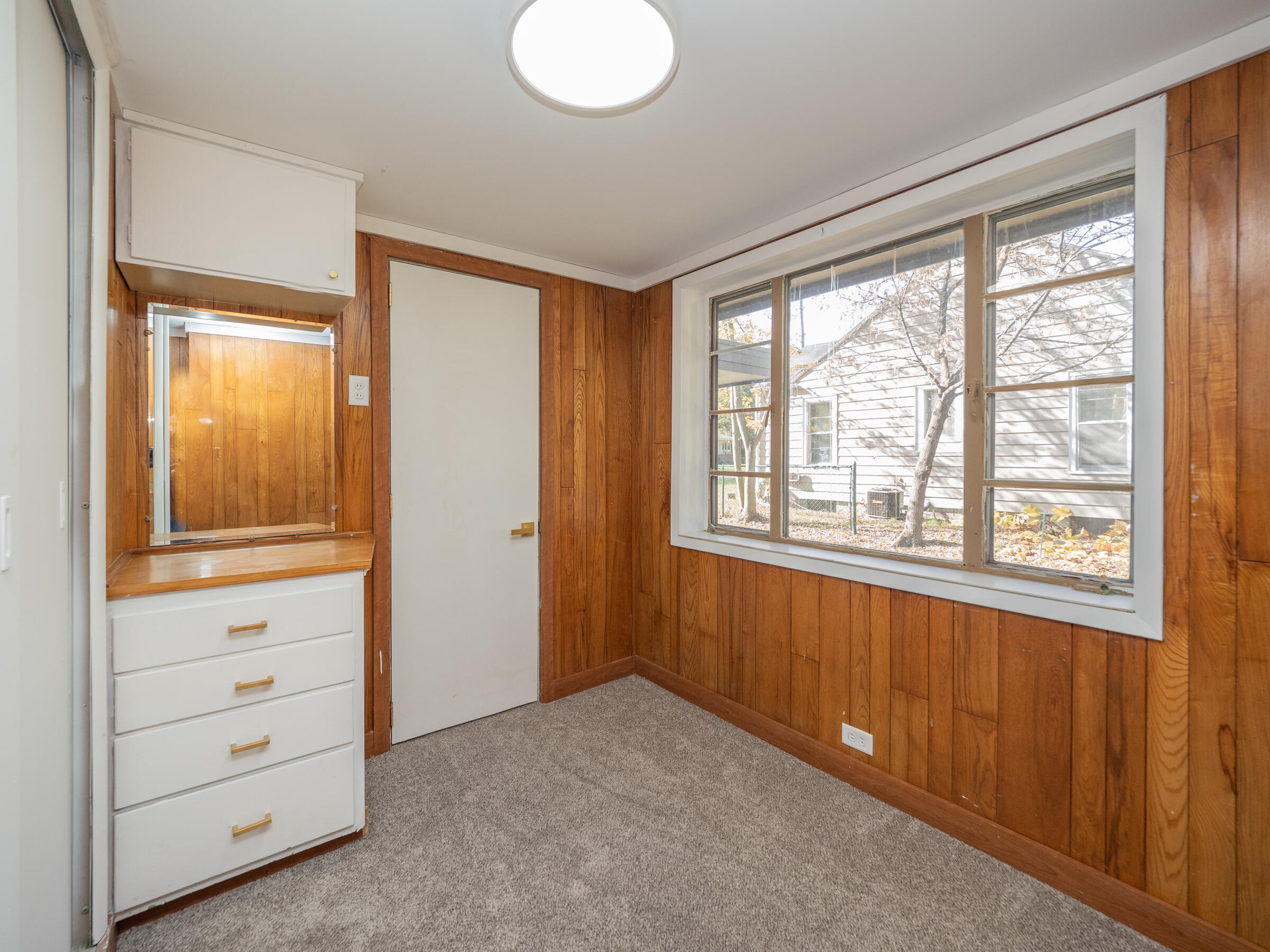1709 Nazareth Road Kalamazoo, MI 49048 - Photo 16 of 30 1709 Nazareth Rd-216