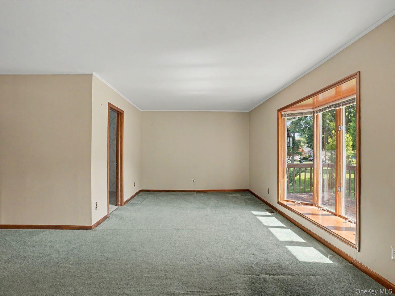 42 Kelly Ridge Road Carmel, NY 10512 - Photo 4 of 39