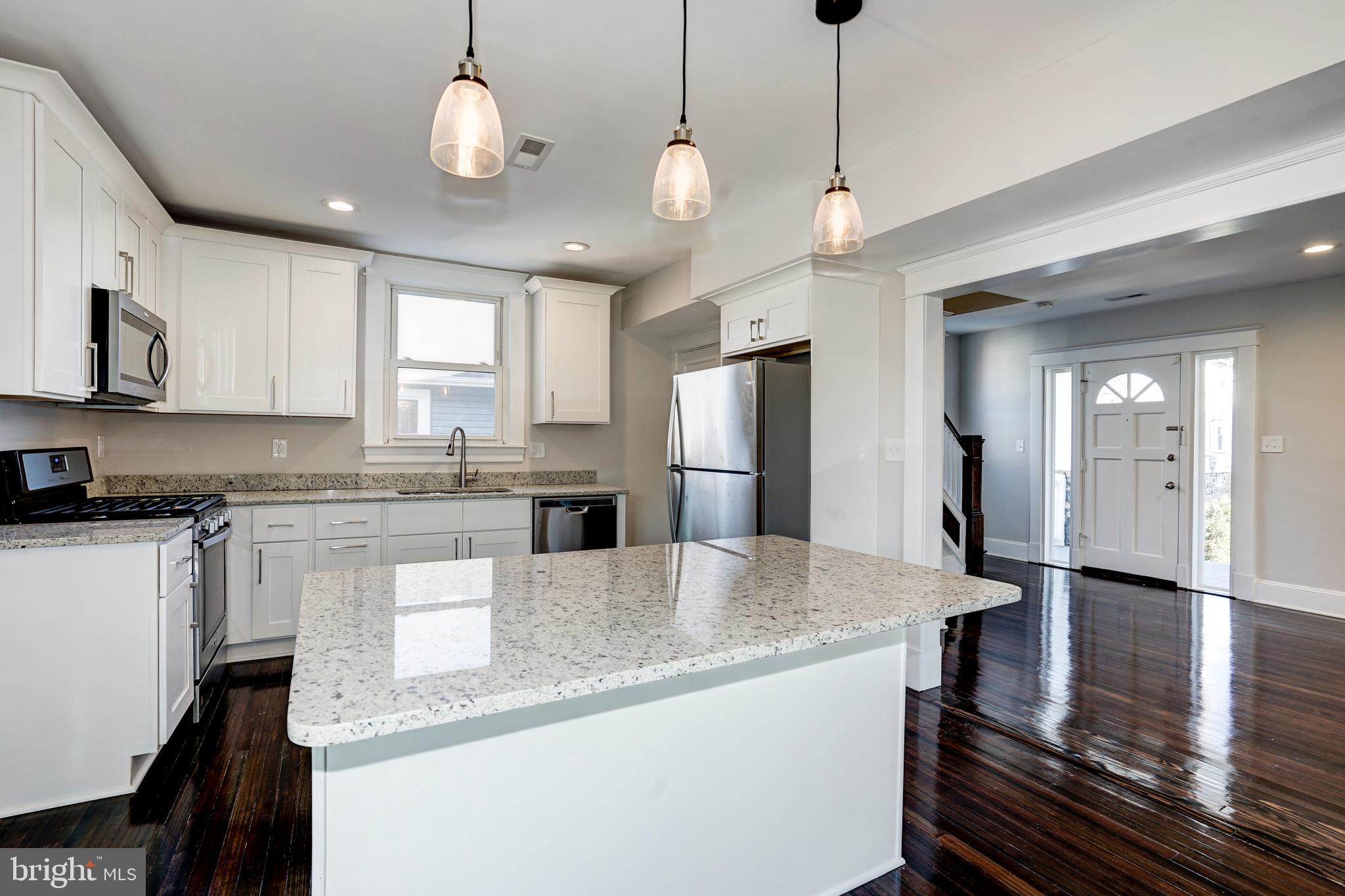 3622 Florida Road Baltimore, MD 21244 - Photo 14 of 48
