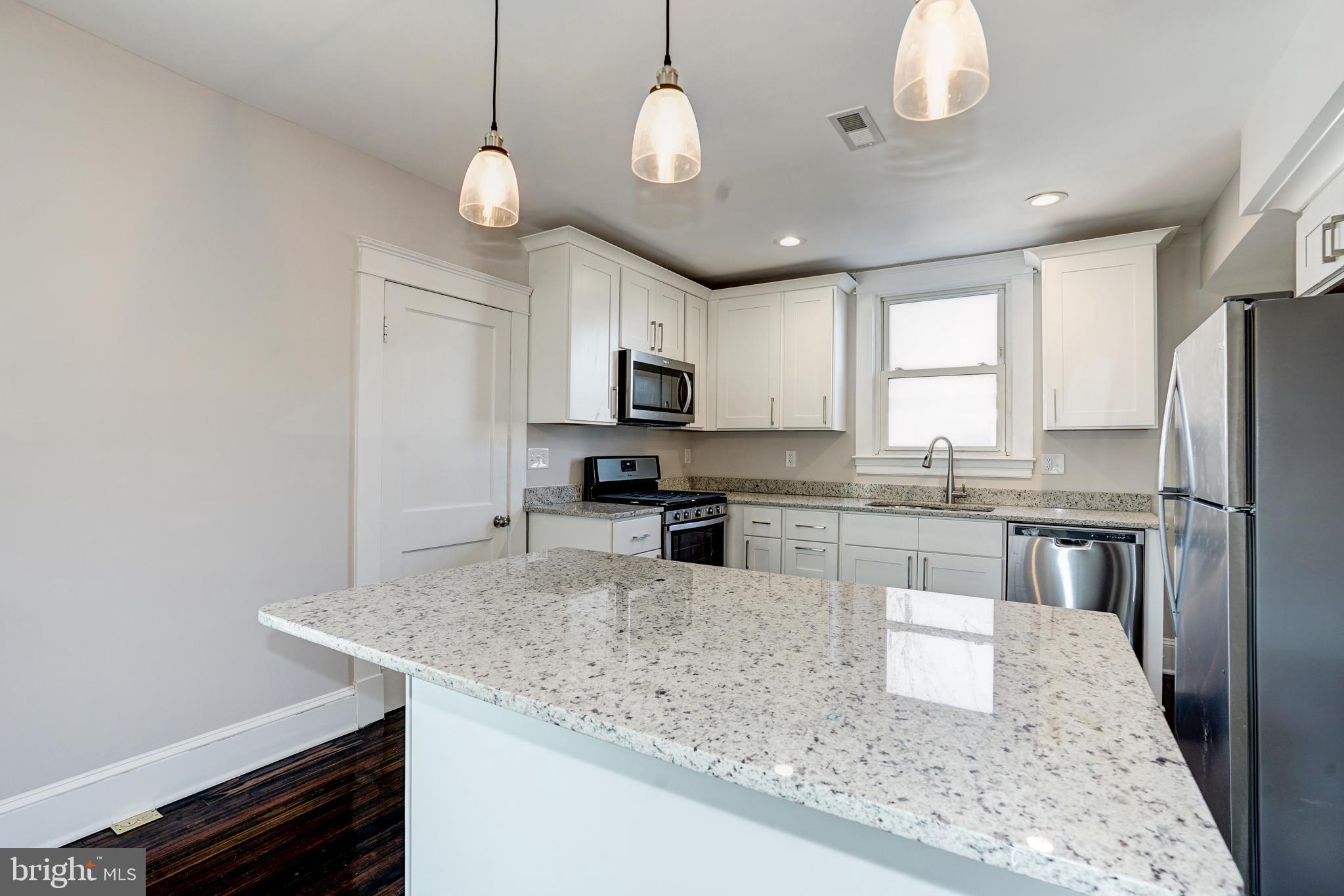 3622 Florida Road Baltimore, MD 21244 - Photo 15 of 48