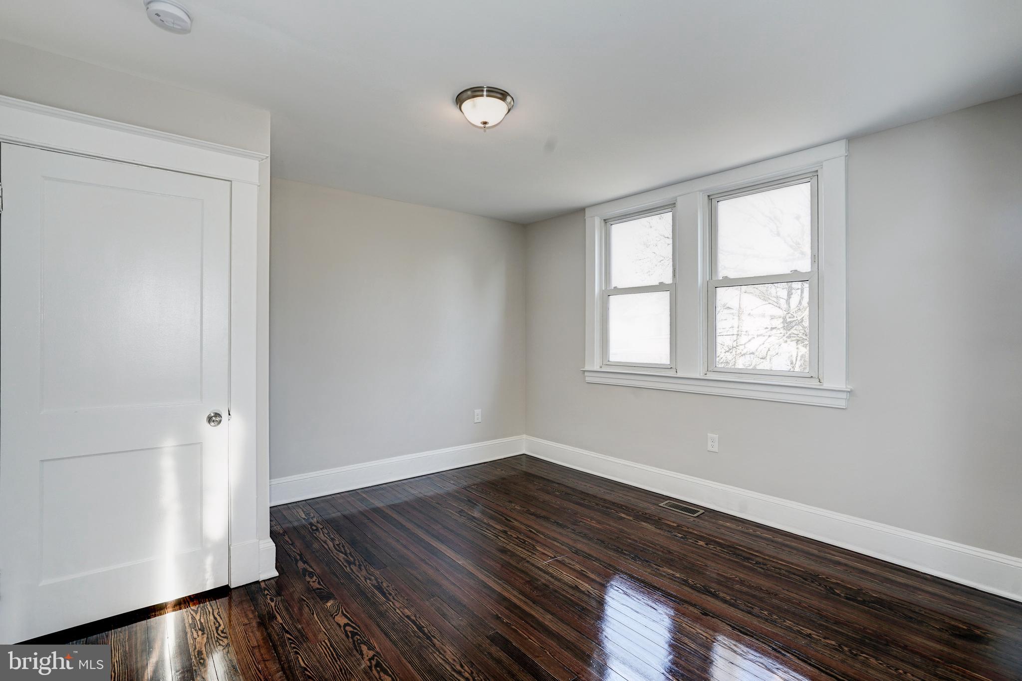 3622 Florida Road Baltimore, MD 21244 - Photo 20 of 48
