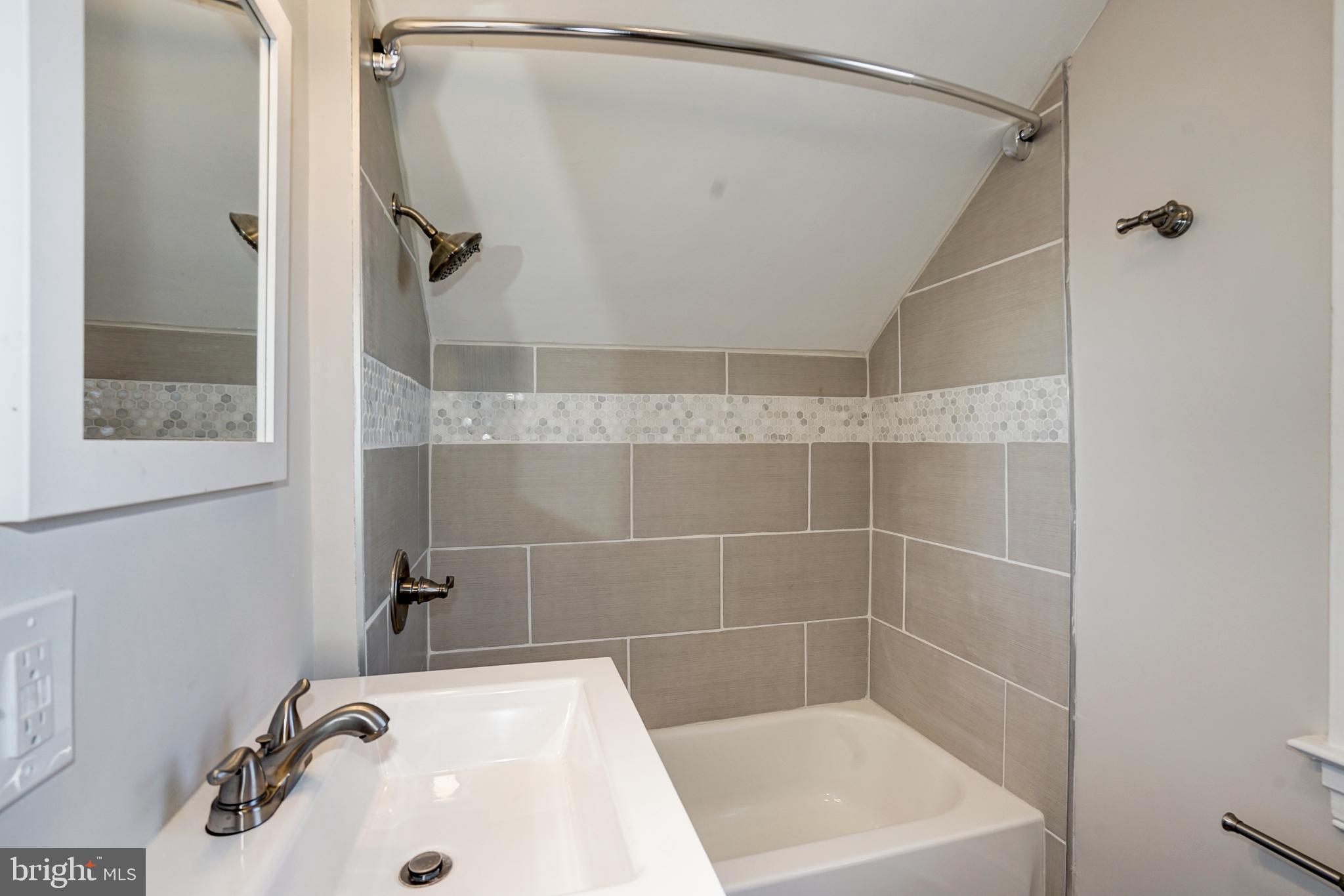 3622 Florida Road Baltimore, MD 21244 - Photo 30 of 48