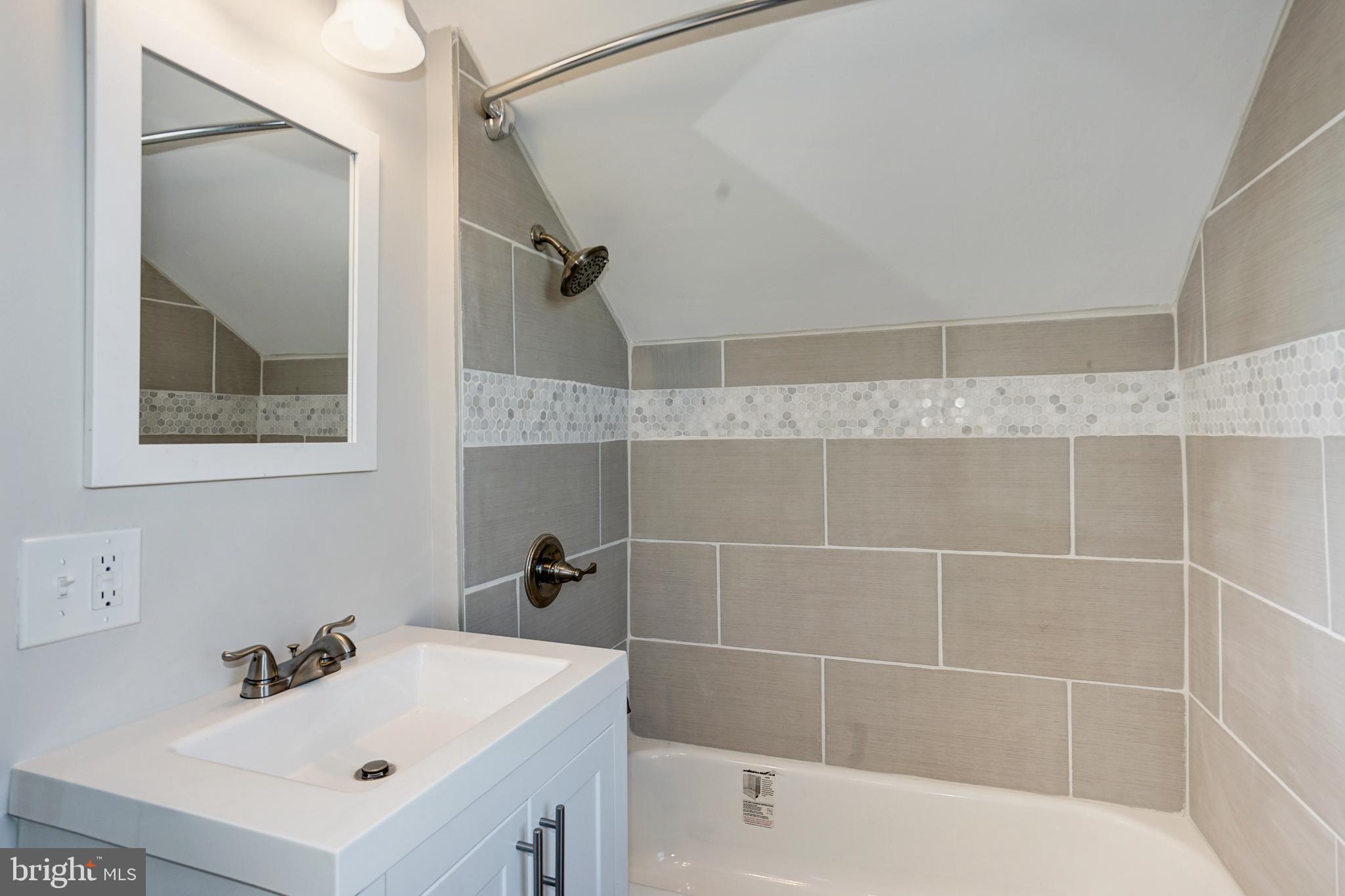 3622 Florida Road Baltimore, MD 21244 - Photo 32 of 48