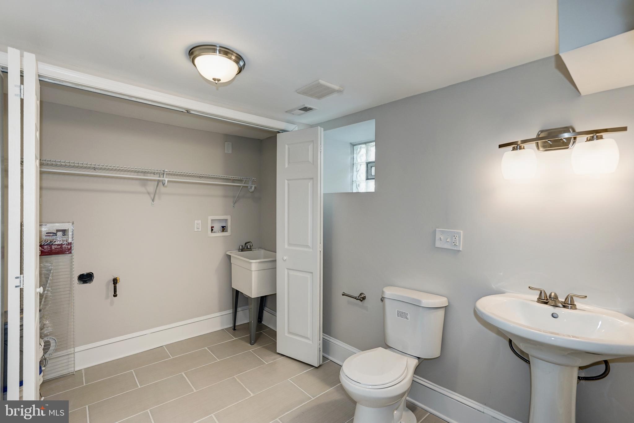 3622 Florida Road Baltimore, MD 21244 - Photo 38 of 48