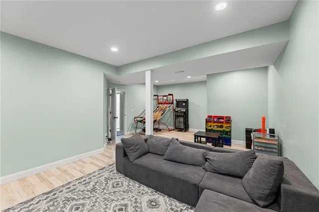 $499,000 | 1415 Lewis Circle, Raymore, MO 64083