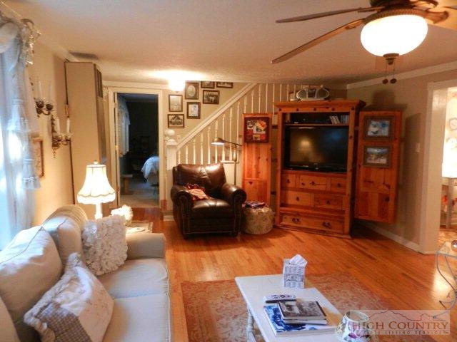 180 Laurel Crest Road Boone, NC 28607 - Photo 17 of 33 Gallery Image 17