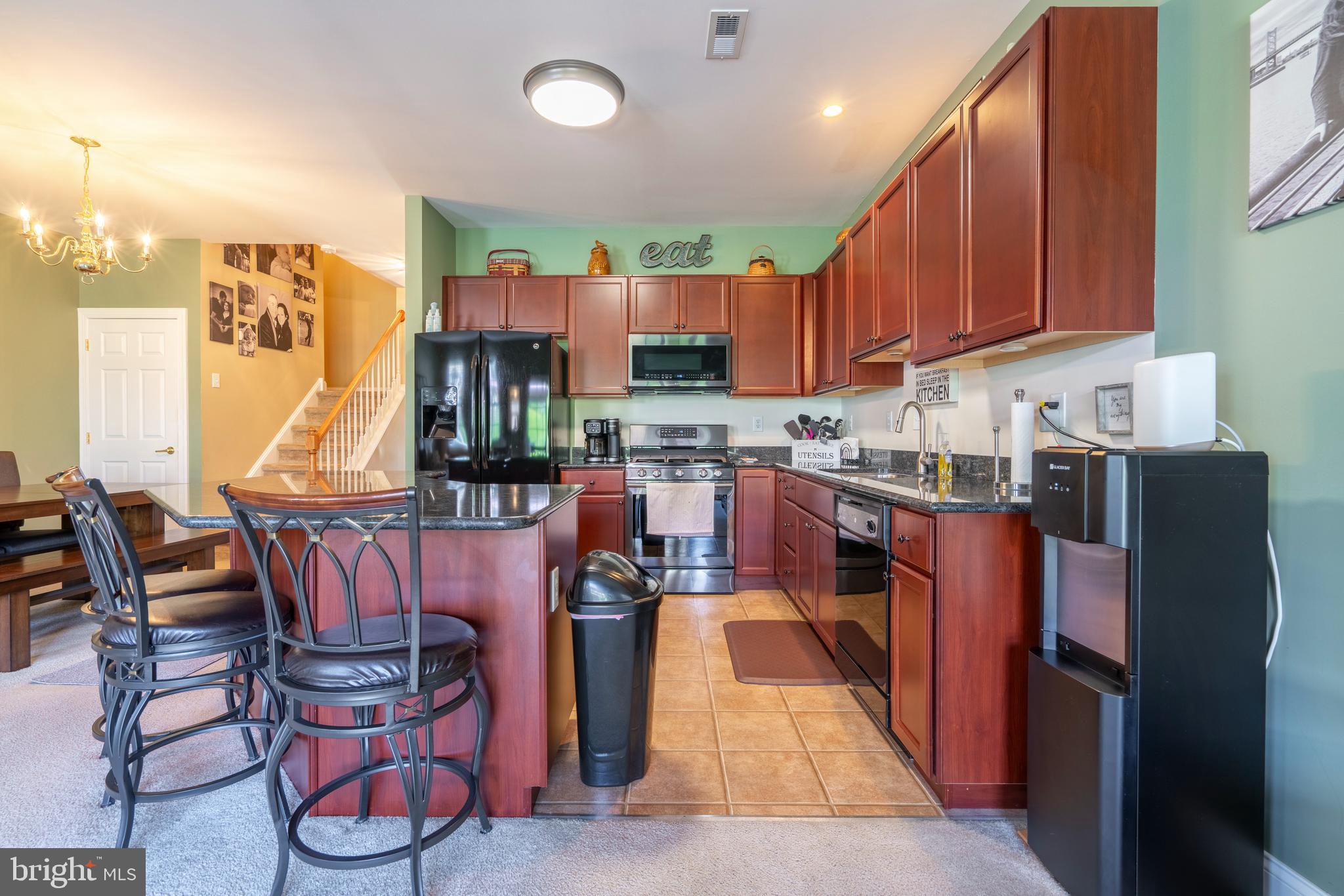 31 Bishop Pine Road Barto, PA 19504 - Photo 6 of 37 Kitchen