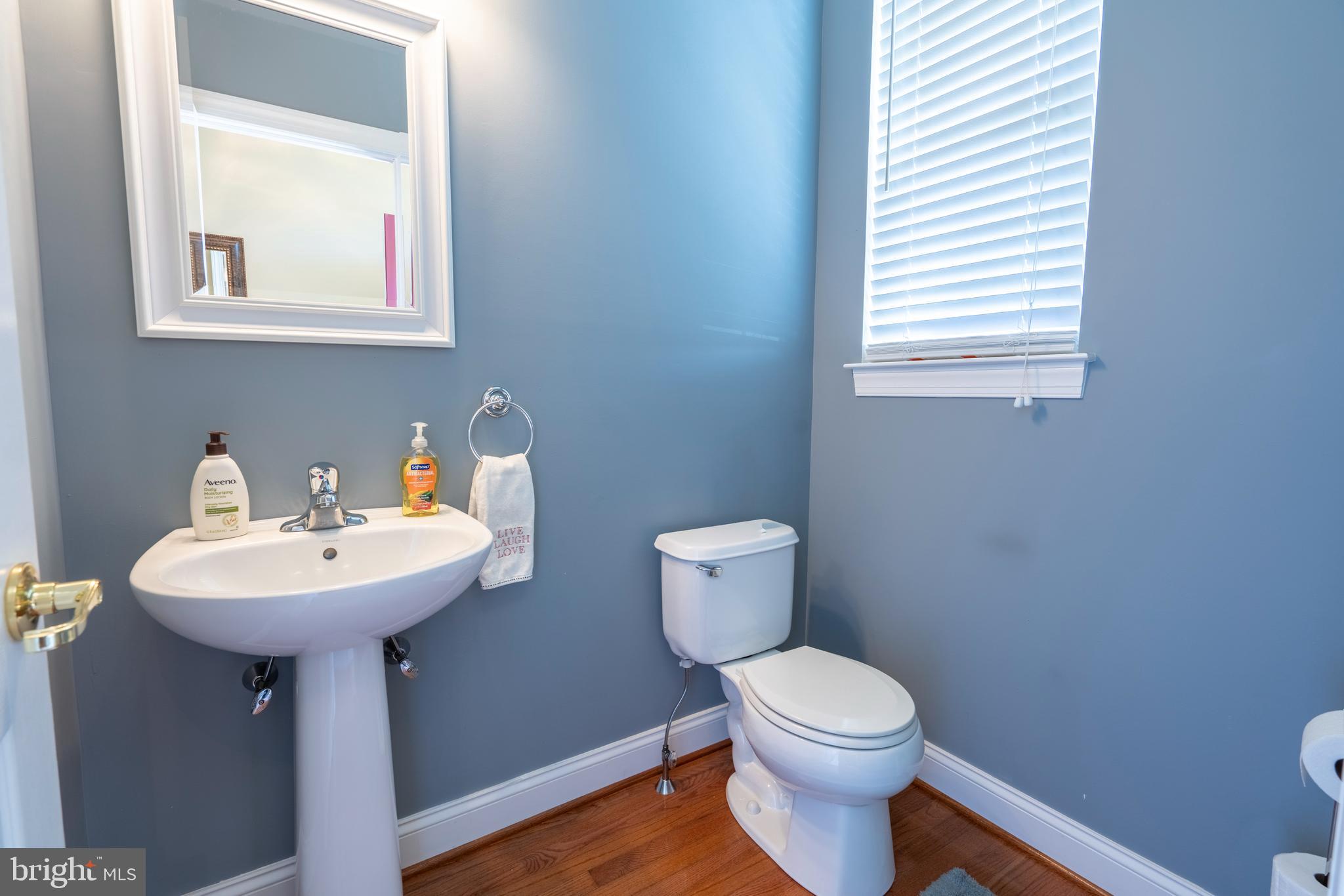 31 Bishop Pine Road Barto, PA 19504 - Photo 10 of 37 First Floor Half Bath