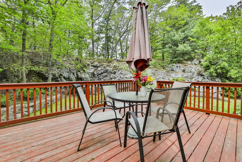 68 Holland Road Wakefield, MA 01880 - Photo 38 of 39 Gallery Image 38