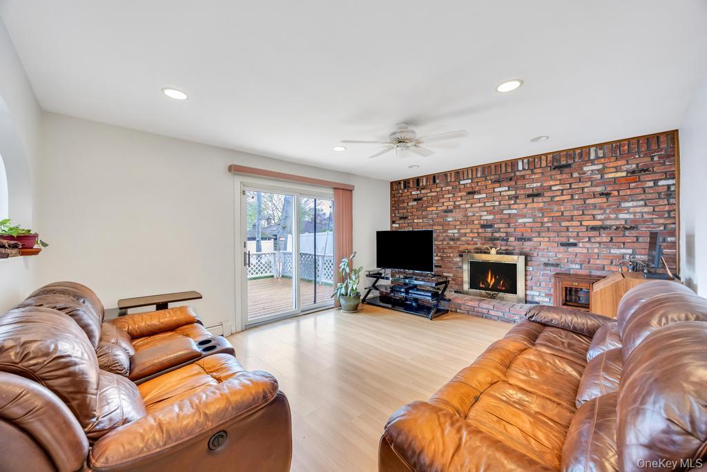 9 Chester Street Smithtown, NY 11787 - Photo 20 of 39