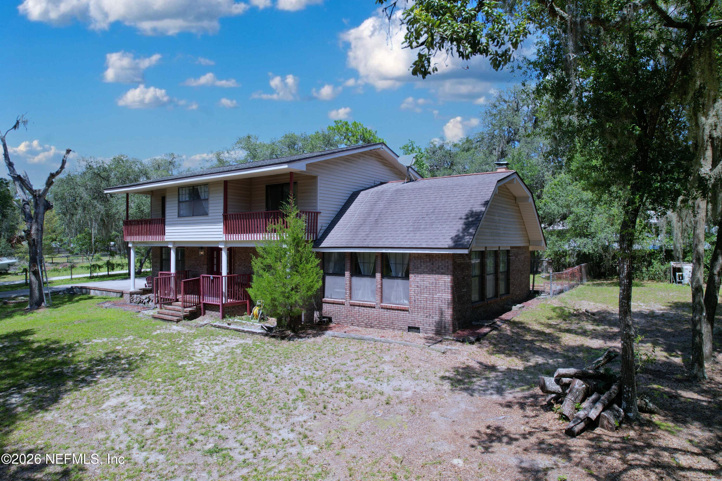 160 Keuka Road Interlachen, FL 32148 - Photo 4 of 51 3