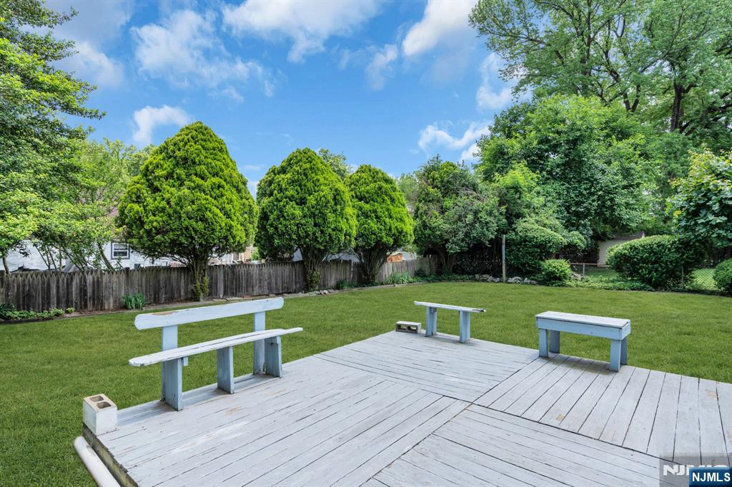 306 Highland Street Cresskill, NJ 07626 - Photo 21 of 23