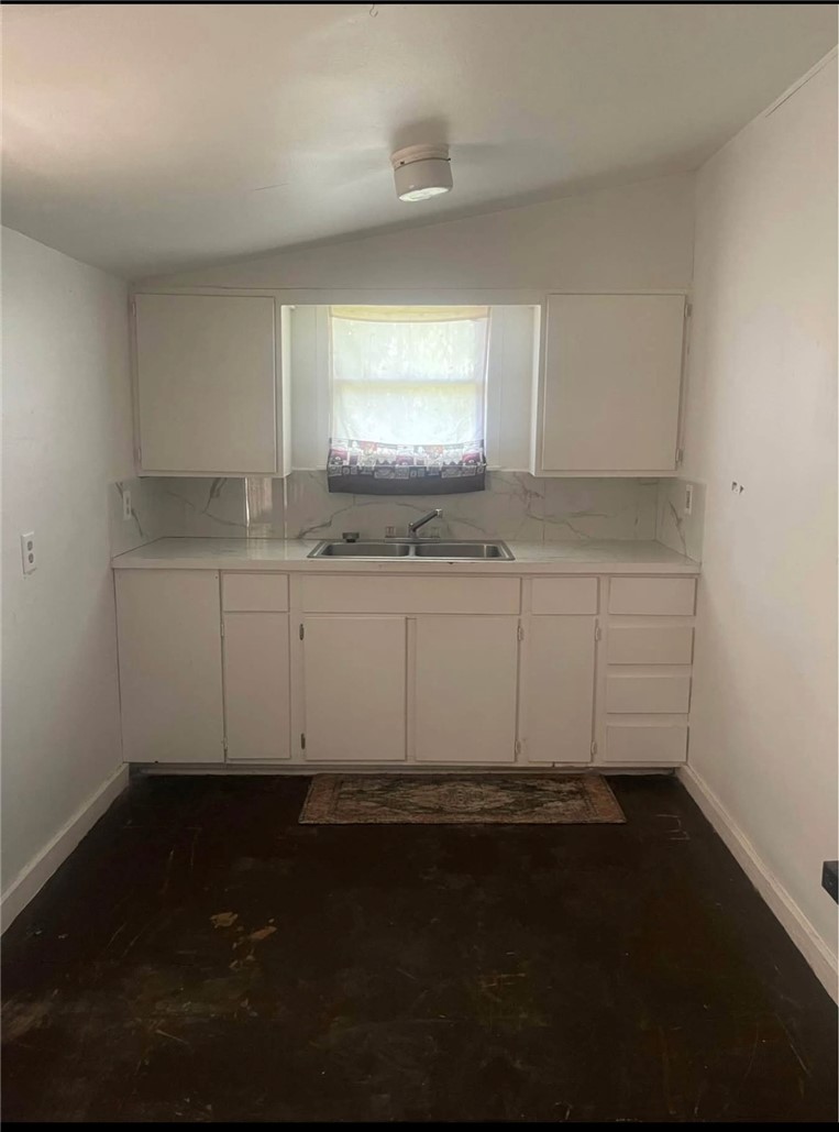 602 East 4th Street Alice, TX 78332 - Photo 11 of 17