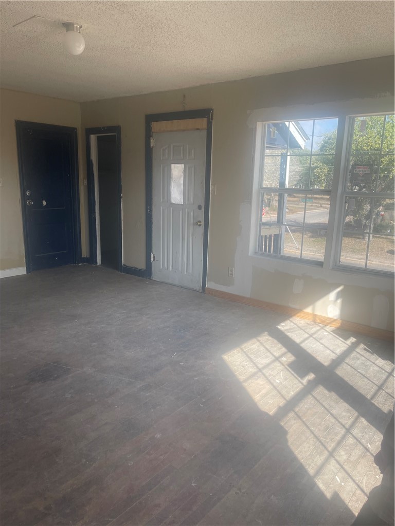 602 East 4th Street Alice, TX 78332 - Photo 15 of 17