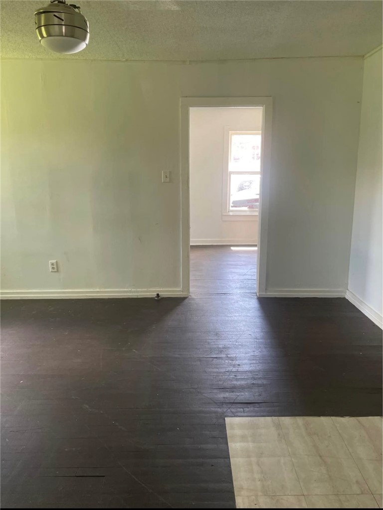 602 East 4th Street Alice, TX 78332 - Photo 6 of 17