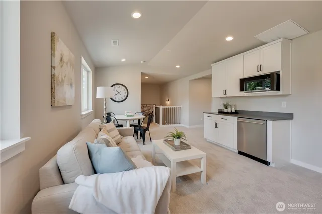 $1,399,990 | 5838 186th Place Southwest, Lynnwood, WA 98037